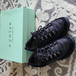 New Easy Spirit sz 9w